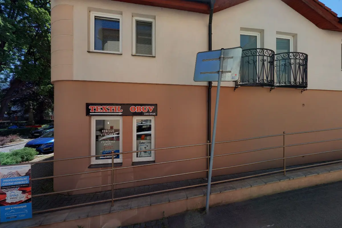 Čistírna peří Mareš